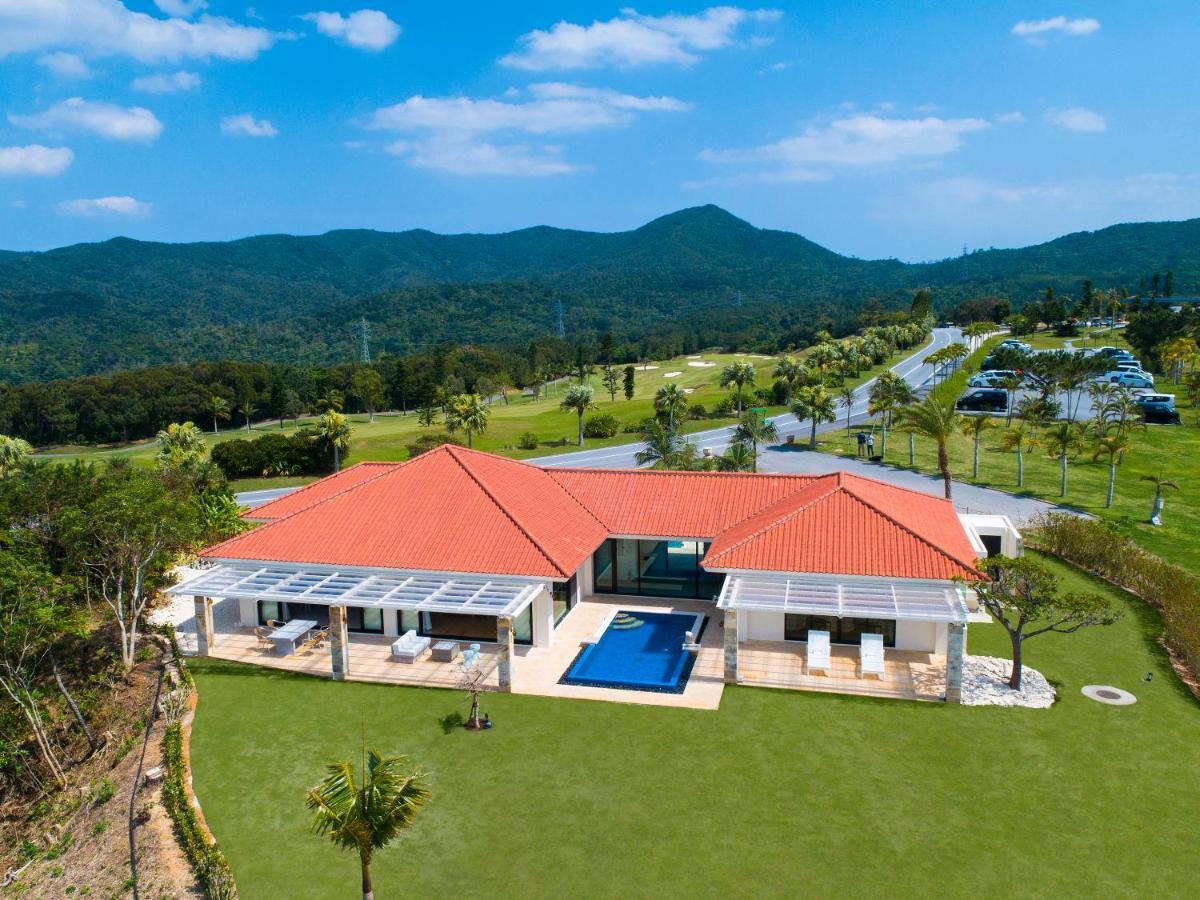 Kanehide Kise Country Club Nago Buitenkant foto