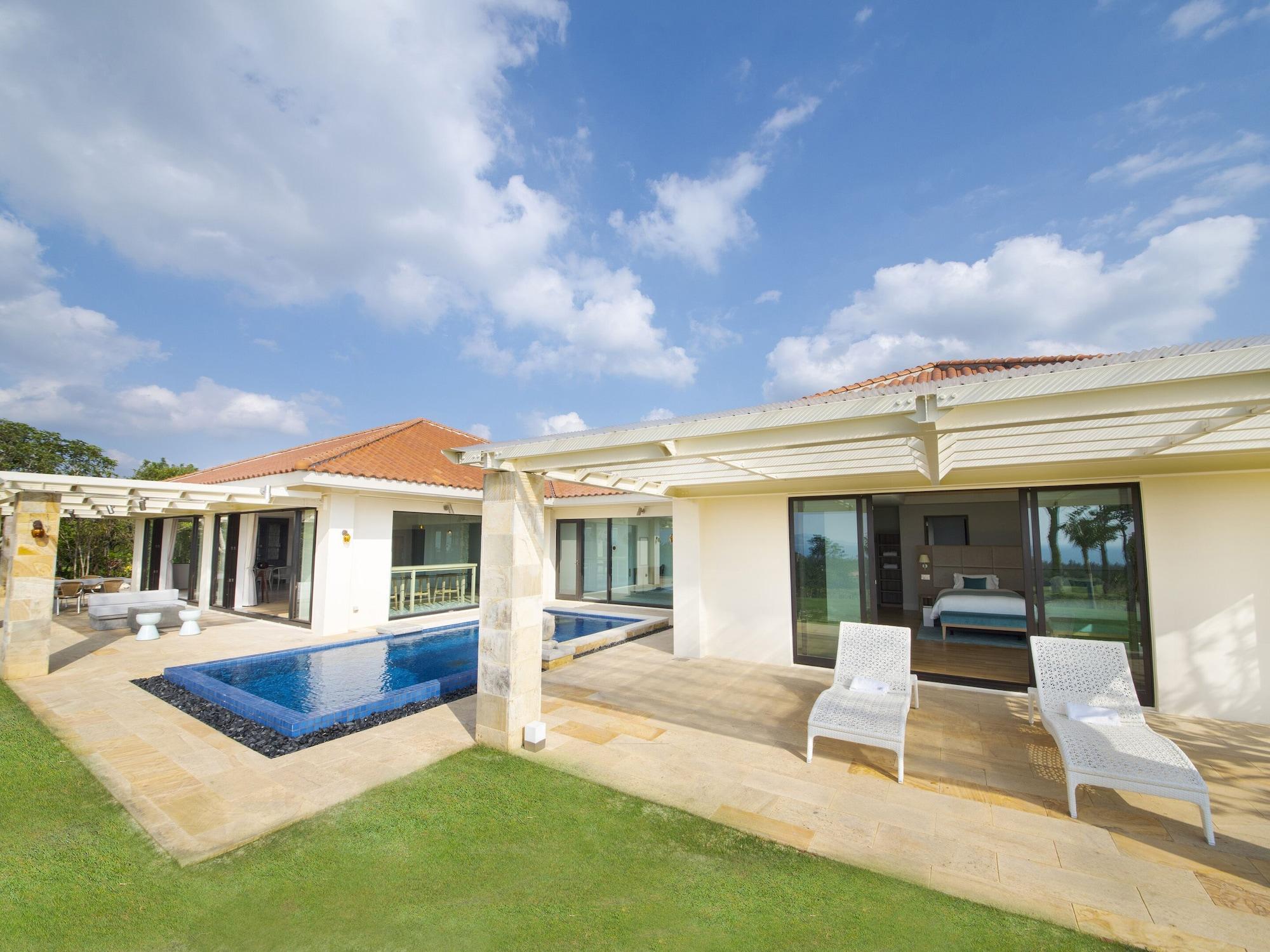 Kanehide Kise Country Club Nago Buitenkant foto